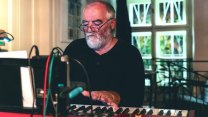 „Jednou se na našem koncertě rozbrečeli i pankáči,“ říká pianista kapely Končinna