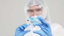 Rakušanka izolovaná na vídeňské klinice ebolou podle testů infikovaná není