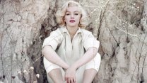 Symbol krásy i křehkosti. Stoletá Marilyn Monroe v České televizi