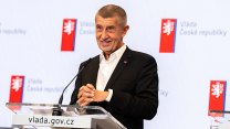 Babiš z Úřadu vlády přesouvá desítky lidí. Středula odsoudil, že bez porady s odbory