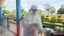 Boj s časem: Ebola se v Kongu šíří rychleji, než zdravotníci stíhají reagovat