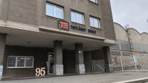 Strategické podniky odměny svých šéfů tají. Bezdůvodně, končí v zisku