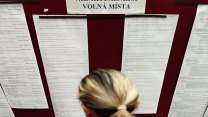Snížení podpory v nezaměstnanosti 2027: postihne lidi po padesátce, varují experti