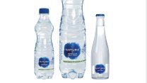 Dítě po vypití minerálky Natura na Slovensku skončilo v nemocnici s poleptanými vnitřnostmi