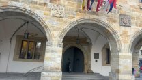 Nymburský starosta Mach: Zakázky jsem neovlivňoval. Vše je o zimáku a bazénu