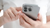 Vyšel iOS 27 pro iPhone: Přináší nový design, lepší Siri i rodičovskou kontrolu