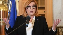 Obří peníze „leží ladem“ u bank, Schillerová chystá obří přesun. Naráží na odpor