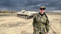 Kamarádi mě zrazovali, ale jsem bojovnicí odmalička, líčí střelkyně bévépéčka