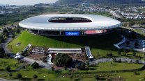 Fotbal v kráteru. Češi vstoupí do šampionátu na stadionu připomínajícím sopku