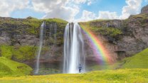 Na Islandu našli nejhorší fotografku světa. Za příšerné snímky krajiny jí zaplatí přes milion