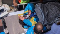 Ztratil se na Everestu, přežil týden sám. Ze zázračného příběhu se klube průšvih