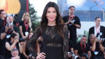 Móda z červeného koberce v Benátkách: Na festivalu zářila vedle světových hvězd i Monika Marešová