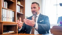 Tisková konference ministra Červeného k toxickým látkám na Šumavě