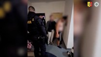 Pražská policie odhalila organizované skupiny falešných bankéřů a podvodníků