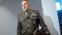 Ministerstvo obrany zatrhlo Hlaváčovi cestu na Ukrajinu