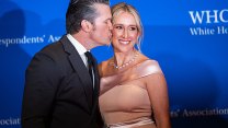 První dáma Pentagonu. Průbojná manželka může Hegsetha dostat až do Bílého domu