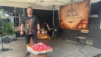 Houby na talíři, na hlavě i na plátně. Na festival dorazil „lysohlávkolog“ i pravý Hřib