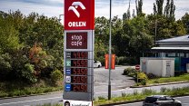 Padesát korun za litr nafty neustojíme, varují dopravci. Vláda změny nechystá