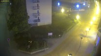Vandal v Blansku ulámal hlavy třem polystyrenovým plameňákům. Už ho mají