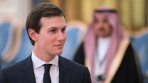 Princové a zloději. Kniha rozkrývá intriky Kushnera na Blízkém východě, ten se brání
