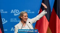 Co vše na ni praskne? Obří únik dat AfD odhaluje okolí vůdkyně i fungování strany