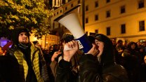 Sněmovna se chystá hlasovat o zrušení koncesionářských poplatků