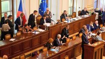 Opozice po jednání o poplatcích: Totální prasárna. Teď už to s vládou půjde z kopce