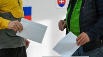 Slovensko si volí vedení krajů, měst a vesnic. V Bratislavě půjde o těsný souboj