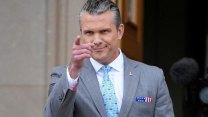 „Trapné a ubohé.“ Americký ministr se pustil do spojenců, ostré reakce přišly i z Česka
